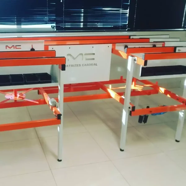 MESA DE MONTAGEM PARA ESQUADRIA - CARDEAL - Imagem 2