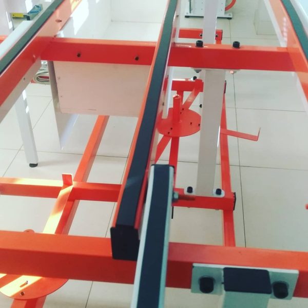 MESA DE MONTAGEM PARA ESQUADRIA - CARDEAL - Imagem 3